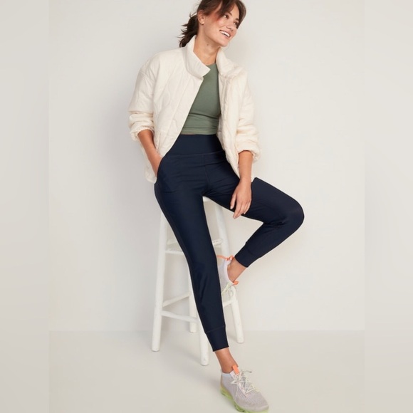 NWT! Navy High-Waisted PowerSoft 7/8-Length Joggers - Size 2X💎 - Picture 5 of 9